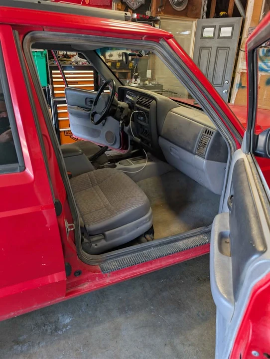 1997 Jeep XJ Cherokee - Image 7 of 13