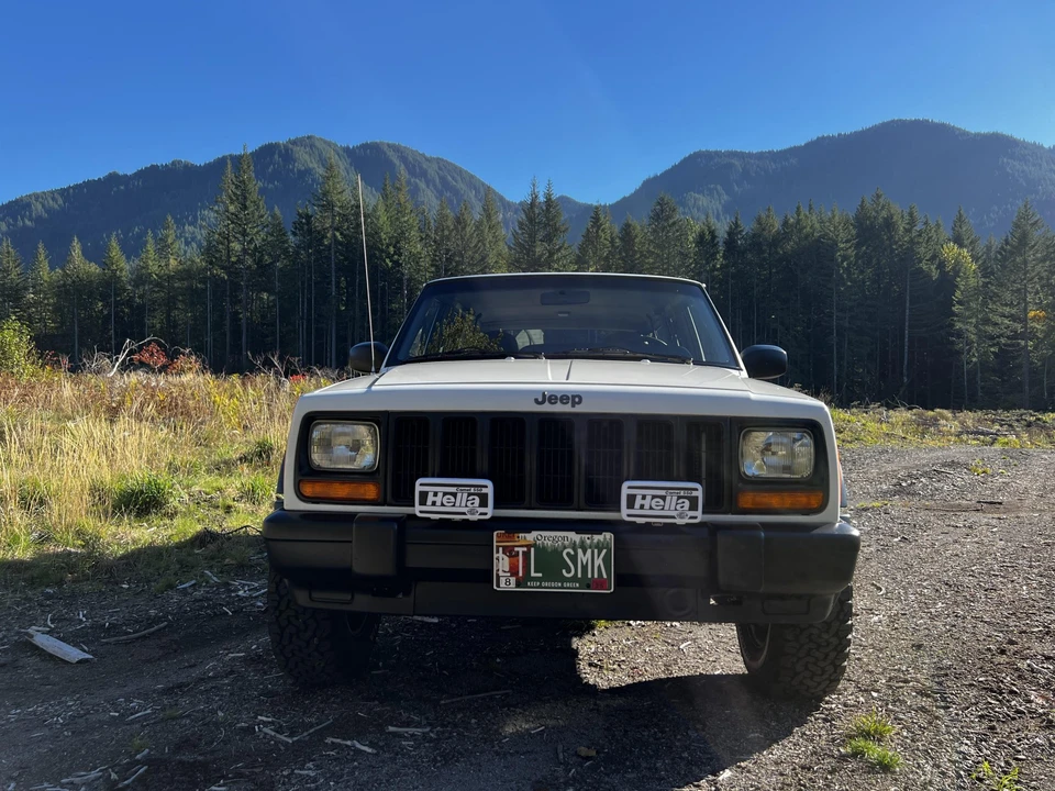 1997 Jeep XJ Cherokee - Image 8 of 31