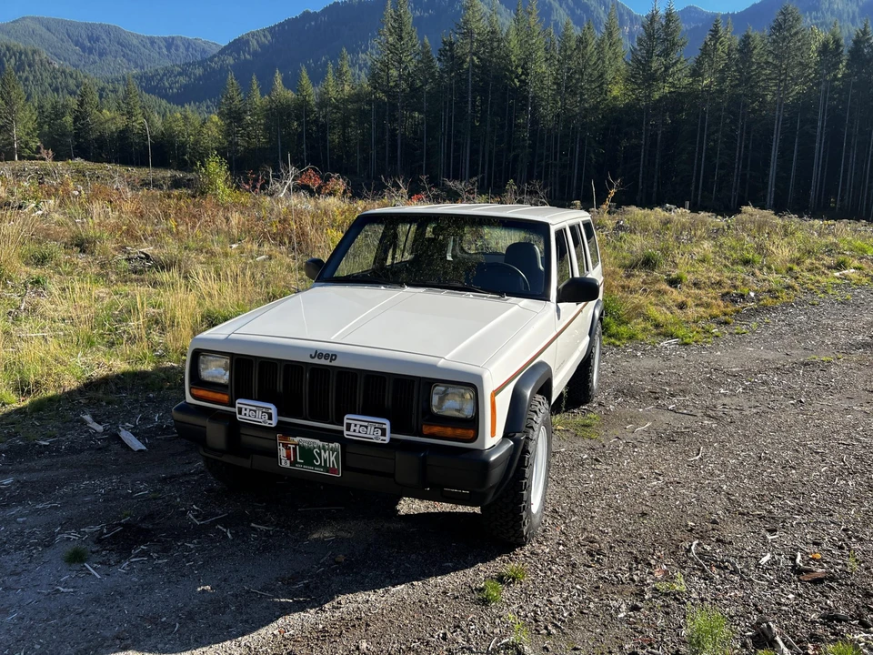 1997 Jeep XJ Cherokee - Image 13 of 31