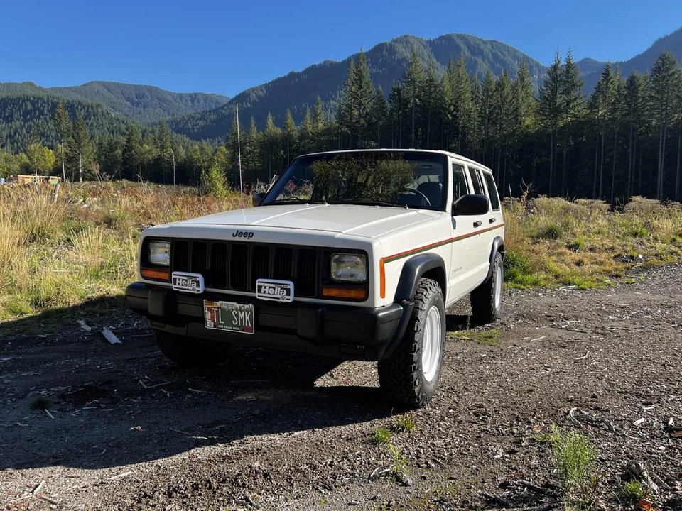 1997 Jeep XJ Cherokee - Image 14 of 31