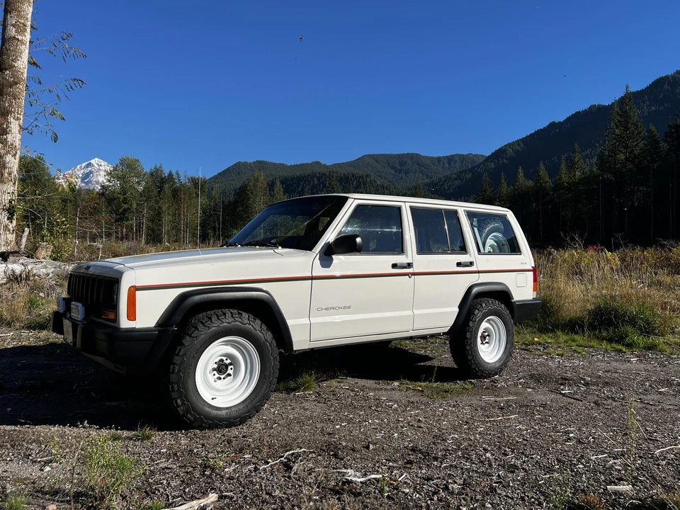 1997 Jeep XJ Cherokee - Image 17 of 31