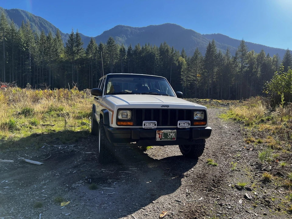 1997 Jeep XJ Cherokee - Image 4 of 31