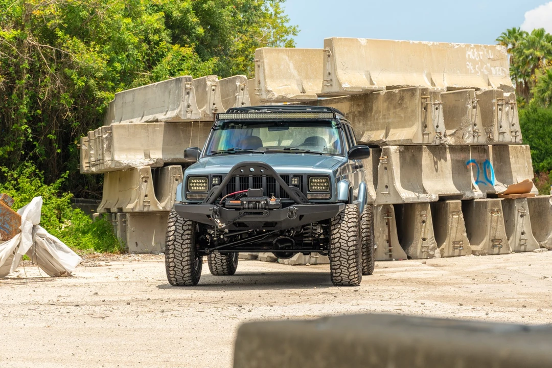 1997 Jeep XJ Cherokee - Image 3 of 31