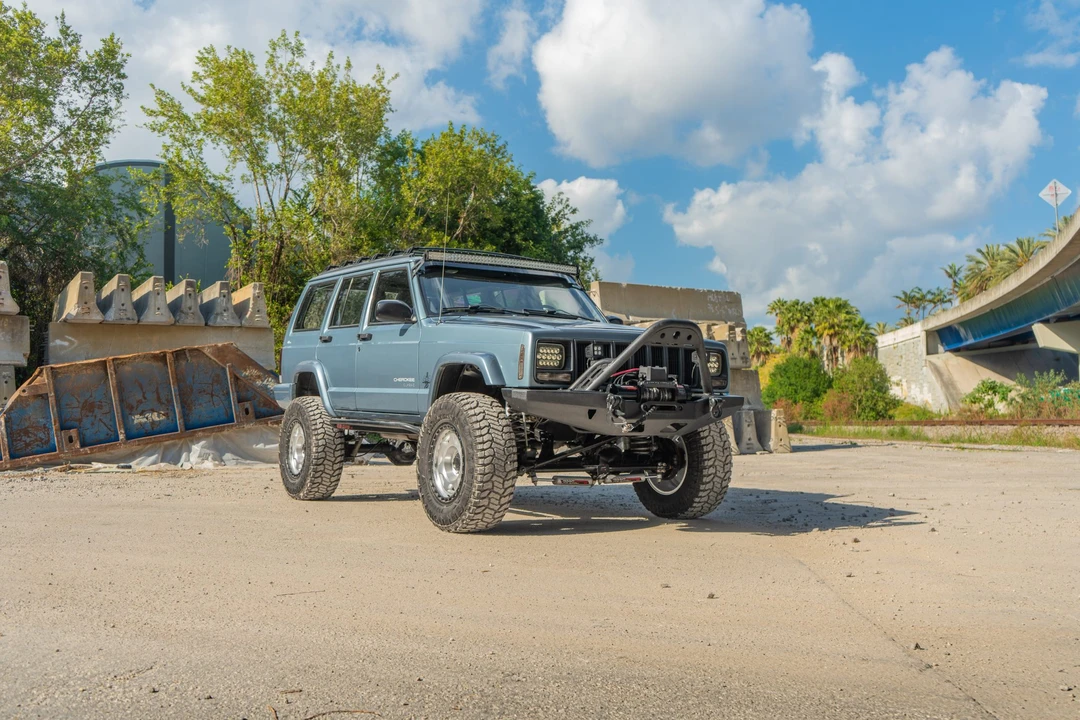 1997 Jeep XJ Cherokee - Image 24 of 31