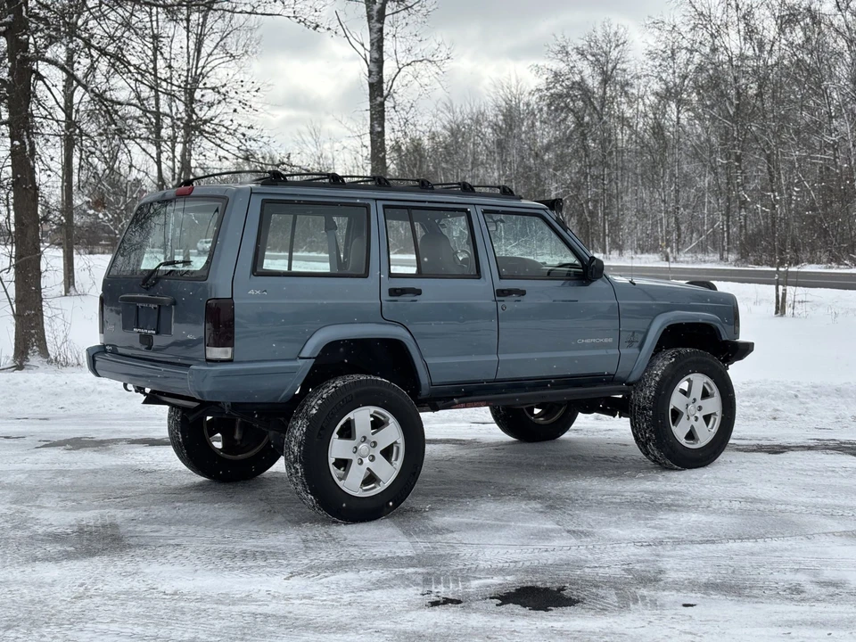 1997 Jeep XJ Cherokee - Image 21 of 31