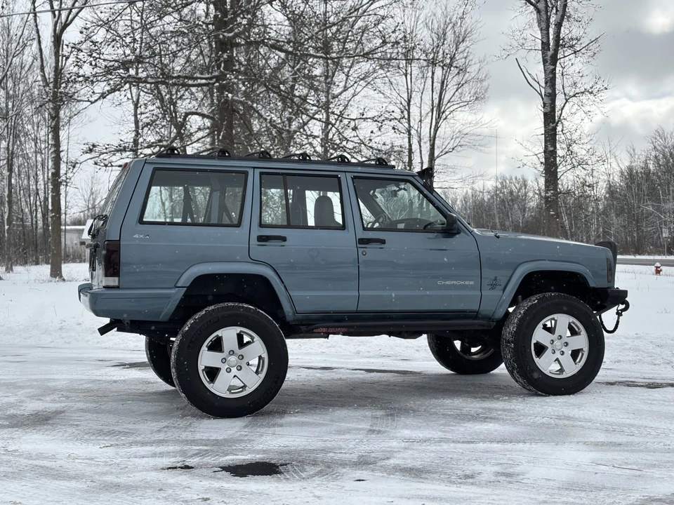 1997 Jeep XJ Cherokee - Image 20 of 31
