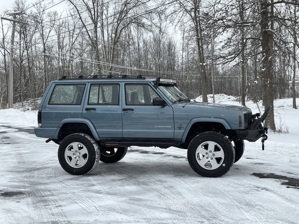 1997 Jeep XJ Cherokee - Image 14 of 31