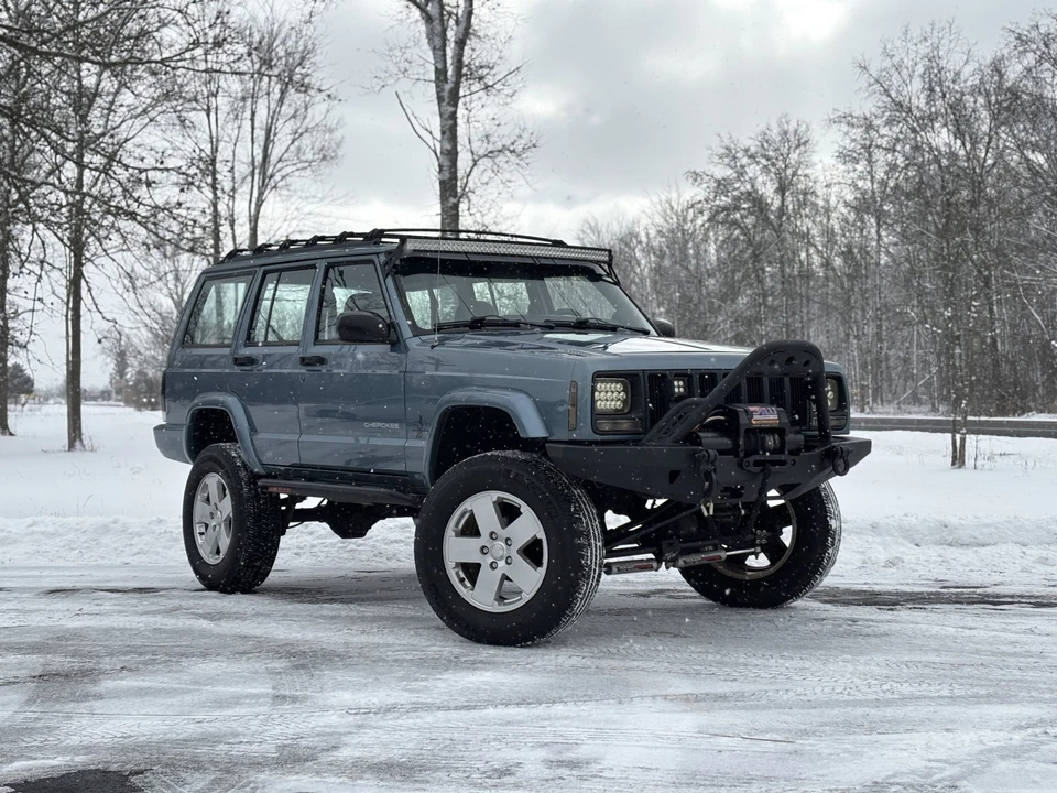 1997 Jeep XJ Cherokee - Image 4 of 31