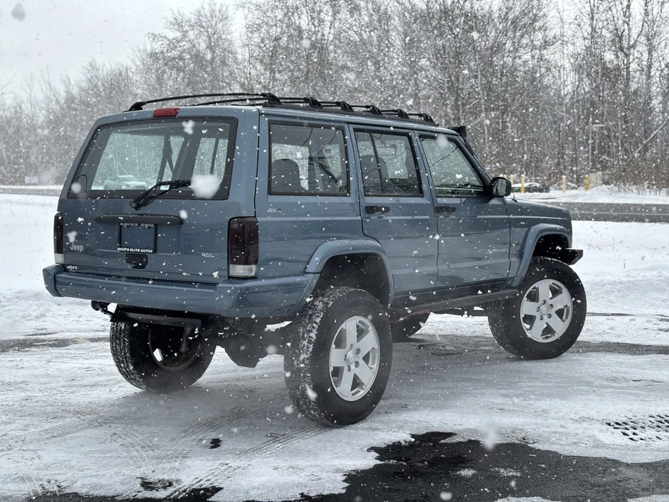 1997 Jeep XJ Cherokee - Image 25 of 31
