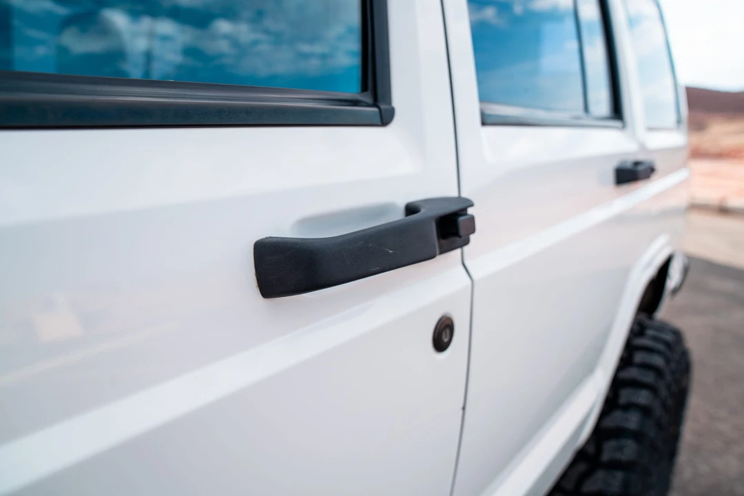 1997 Jeep XJ Cherokee - Image 25 of 31
