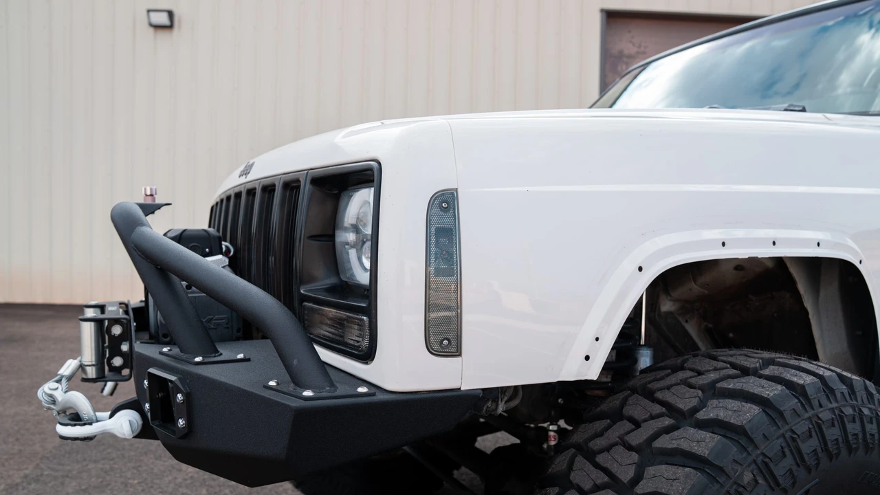 1997 Jeep XJ Cherokee - Image 21 of 31
