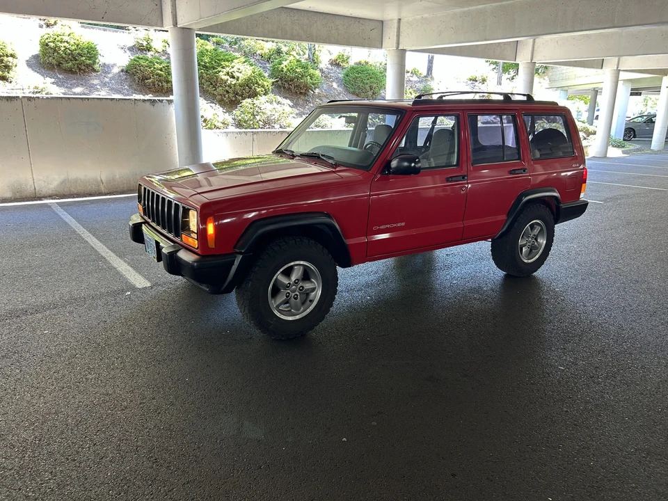 1997 Jeep XJ Cherokee - Image 2 of 31