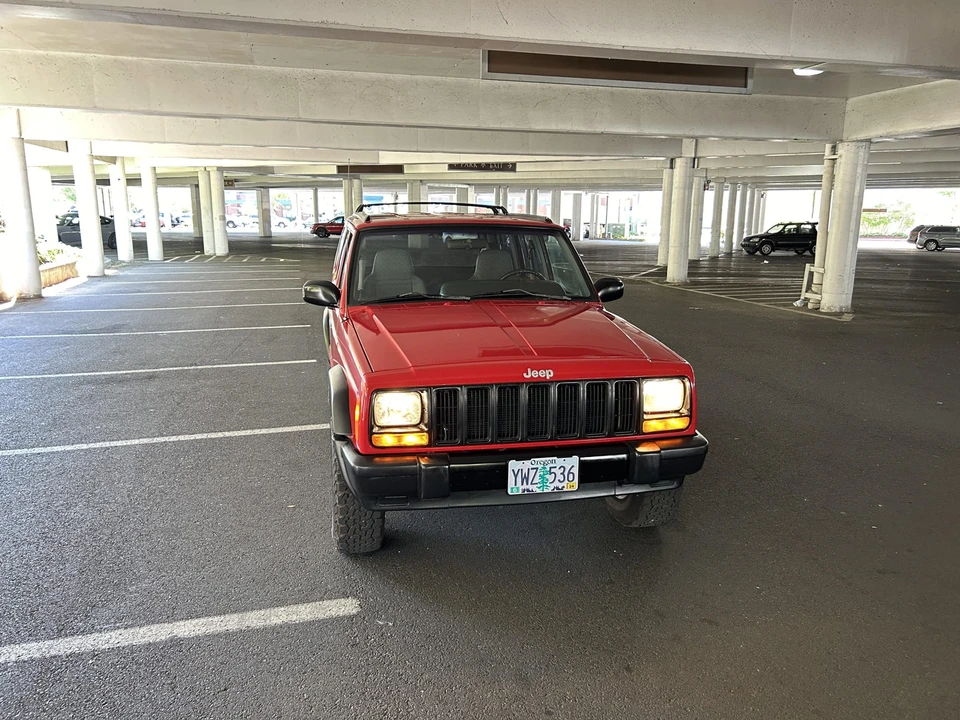 1997 Jeep XJ Cherokee - Image 19 of 31