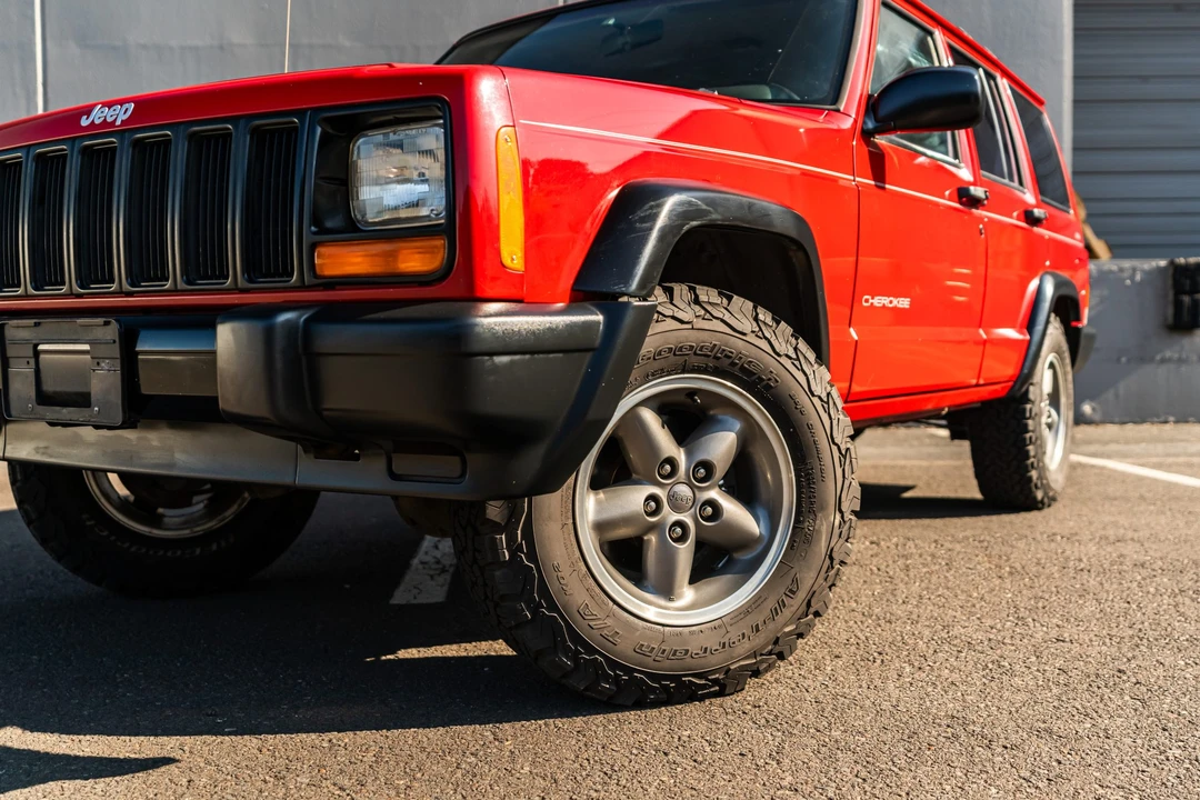 1997 Jeep XJ Cherokee - Image 24 of 31