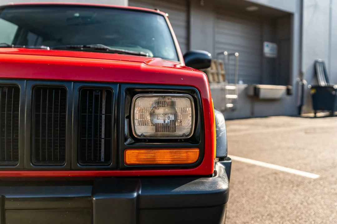 1997 Jeep XJ Cherokee - Image 28 of 31