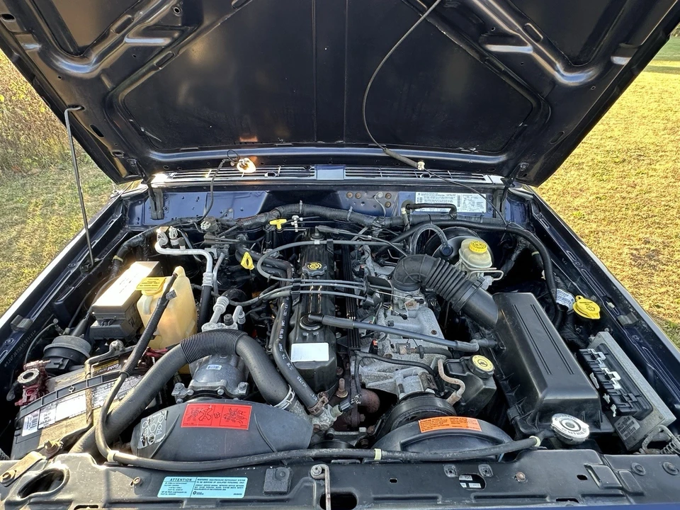 1997 Jeep XJ Cherokee - Image 16 of 21