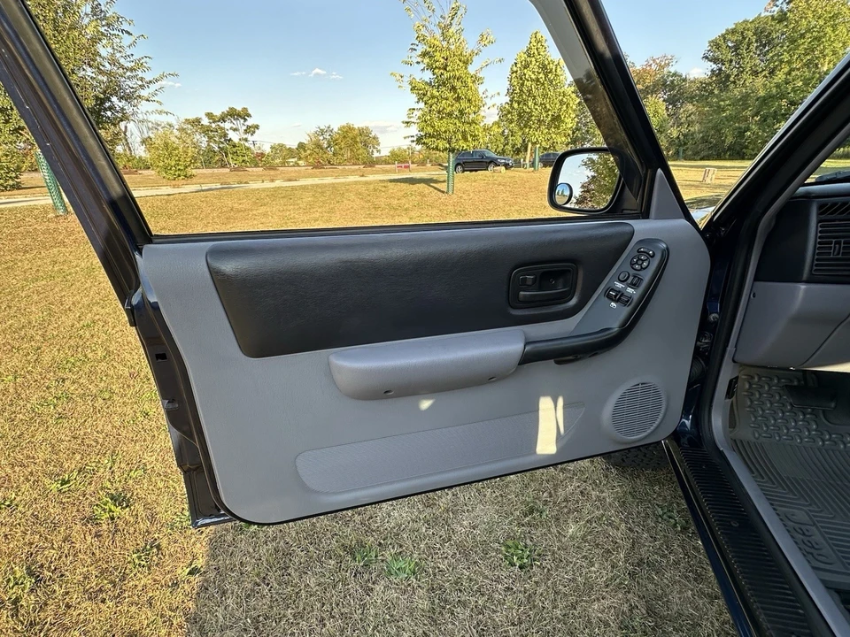 1997 Jeep XJ Cherokee - Image 17 of 21