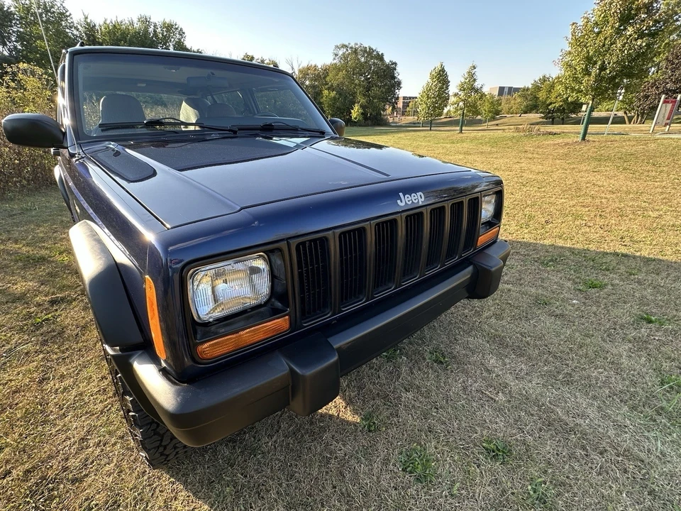 1997 Jeep XJ Cherokee - Image 14 of 21