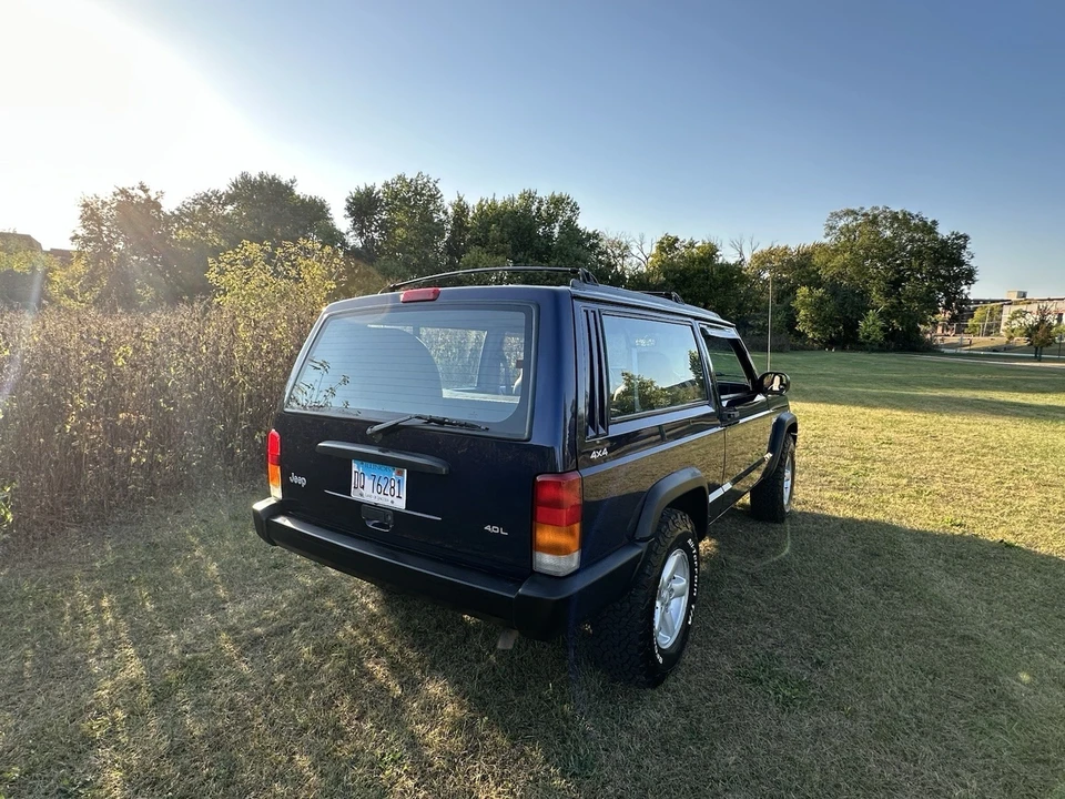 1997 Jeep XJ Cherokee - Image 3 of 21