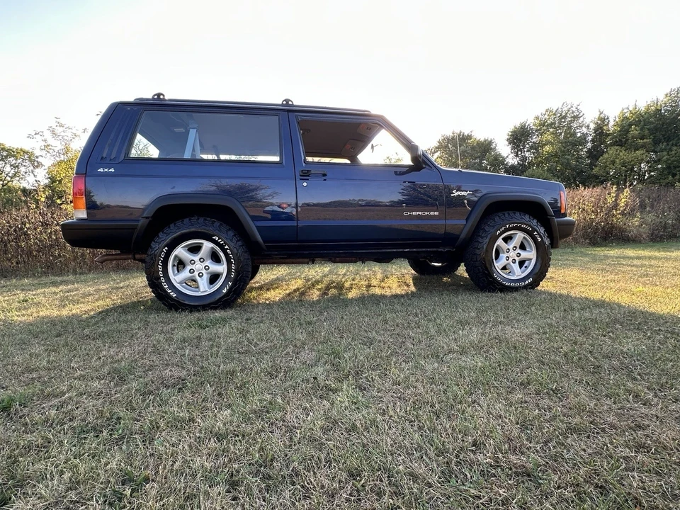 1997 Jeep XJ Cherokee - Image 6 of 21