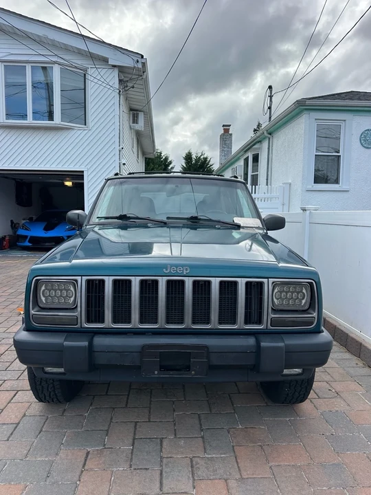 1997 Jeep XJ Cherokee - Image 2 of 21