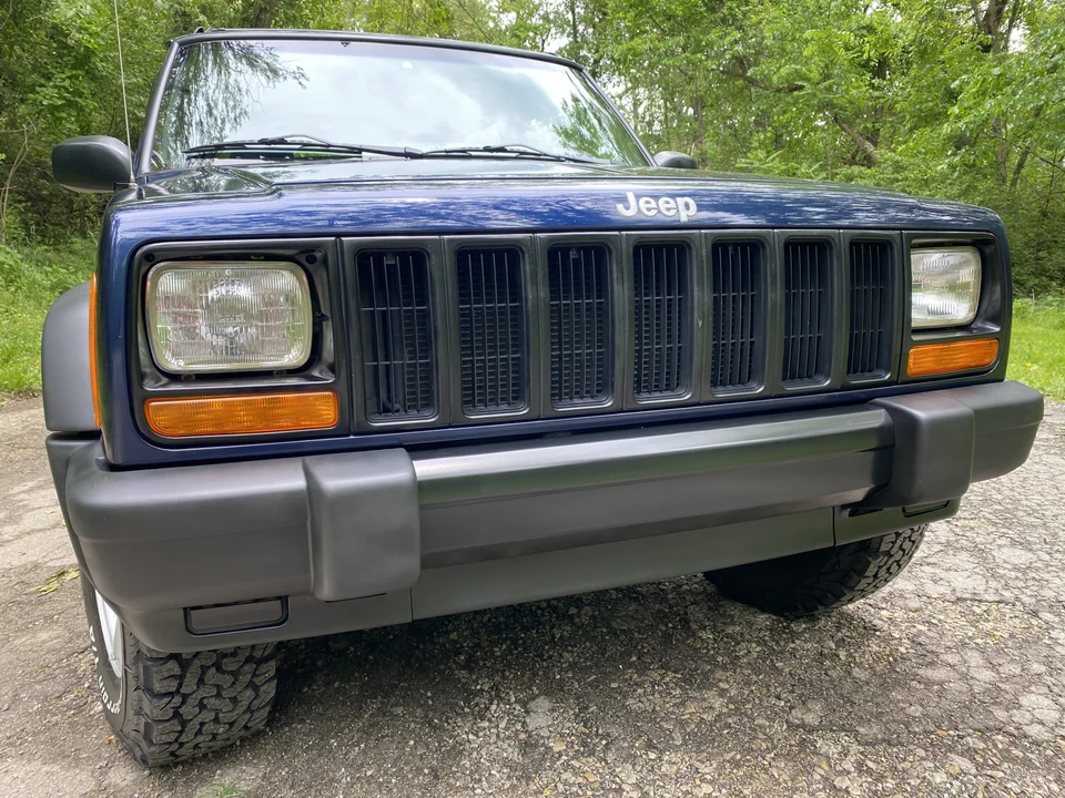1997 Jeep XJ Cherokee - Image 11 of 31