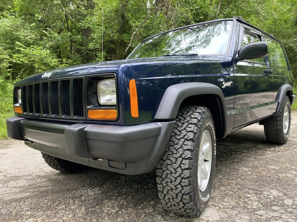 1997 Jeep XJ Cherokee - Image 6 of 31