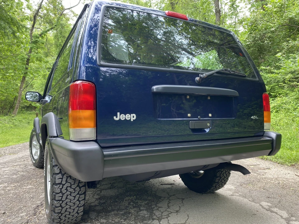 1997 Jeep XJ Cherokee - Image 29 of 31