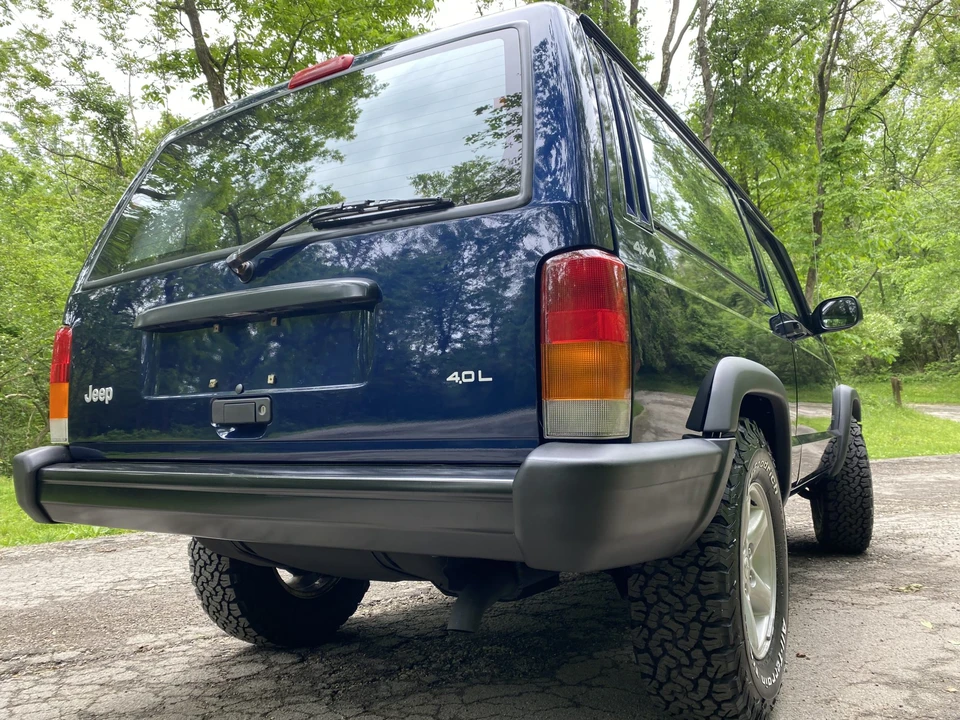 1997 Jeep XJ Cherokee - Image 25 of 31