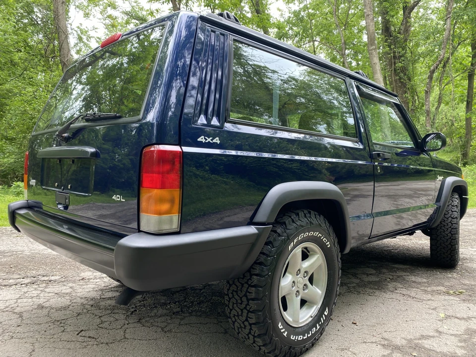 1997 Jeep XJ Cherokee - Image 23 of 31