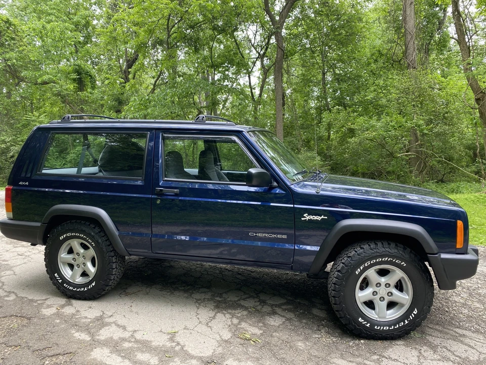 1997 Jeep XJ Cherokee - Image 19 of 31