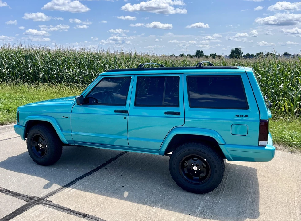 1997 Jeep XJ Cherokee - Image 20 of 31