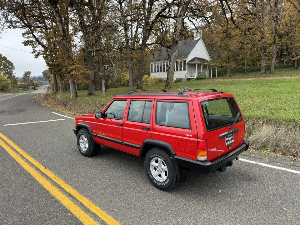 1997 Jeep XJ Cherokee - Image 4 of 31