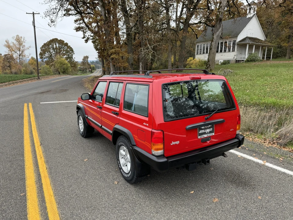 1997 Jeep XJ Cherokee - Image 6 of 31