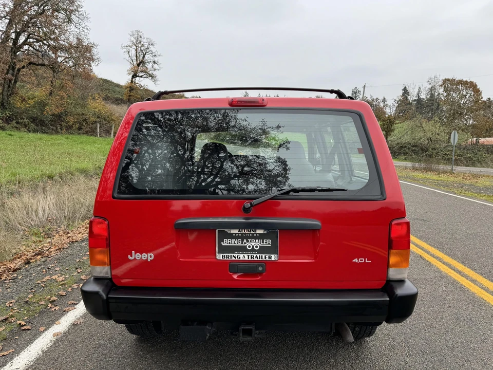 1997 Jeep XJ Cherokee - Image 9 of 31