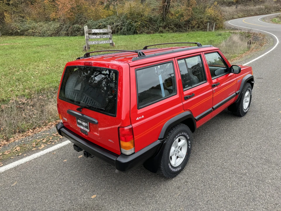 1997 Jeep XJ Cherokee - Image 13 of 31