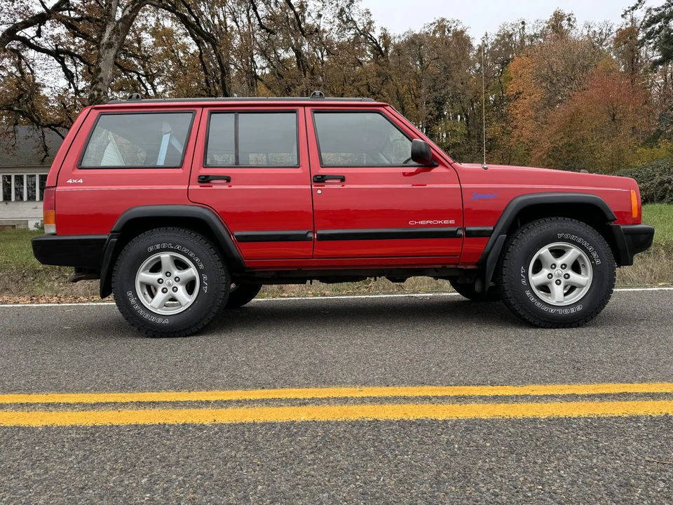 1997 Jeep XJ Cherokee - Image 16 of 31