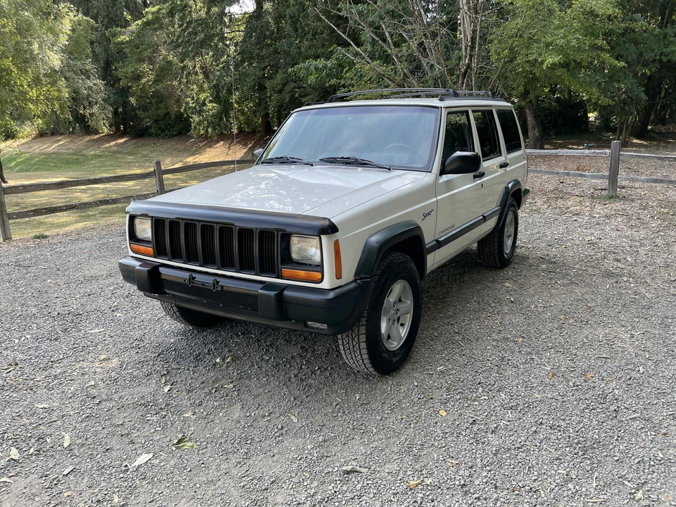 1997 Jeep XJ Cherokee - Image 6 of 31