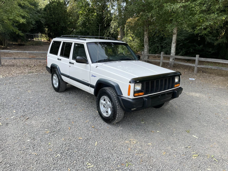 1997 Jeep XJ Cherokee - Image 18 of 31