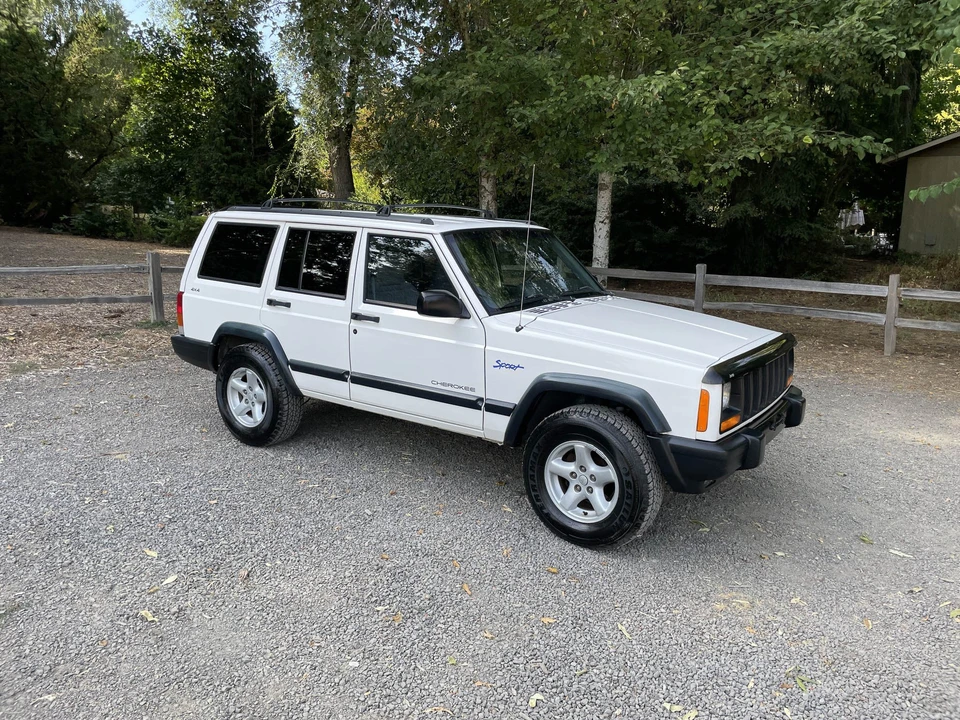 1997 Jeep XJ Cherokee - Image 17 of 31