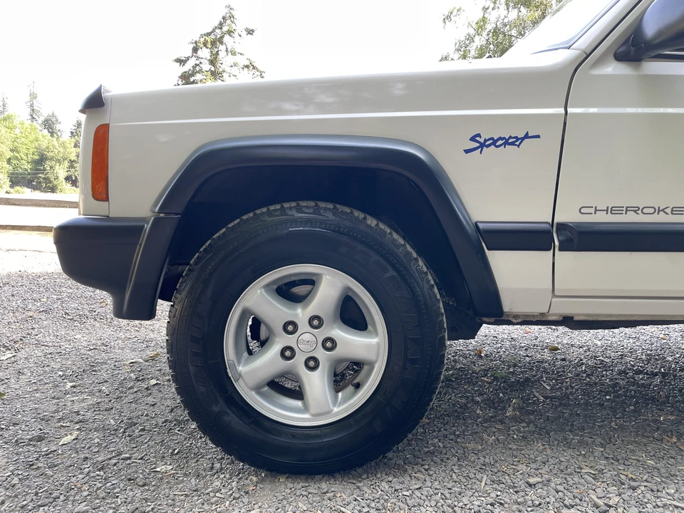 1997 Jeep XJ Cherokee - Image 25 of 31