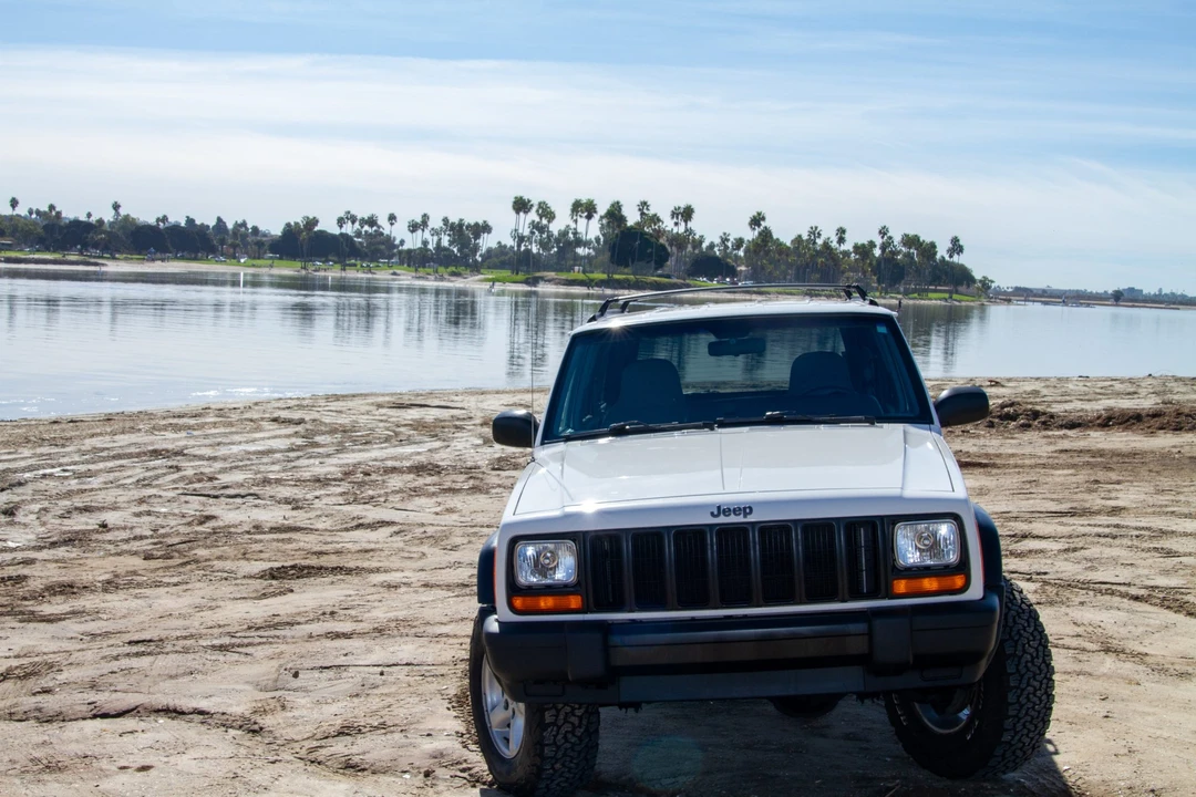 1997 Jeep XJ Cherokee - Image 7 of 31