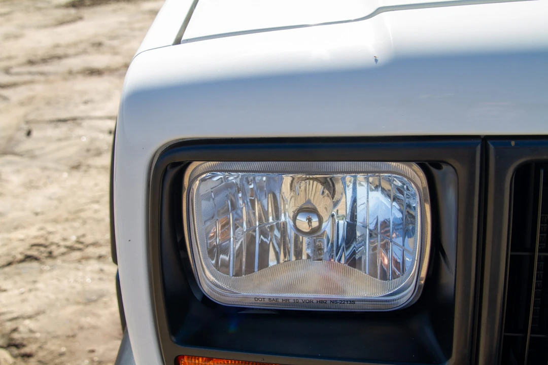 1997 Jeep XJ Cherokee - Image 16 of 31