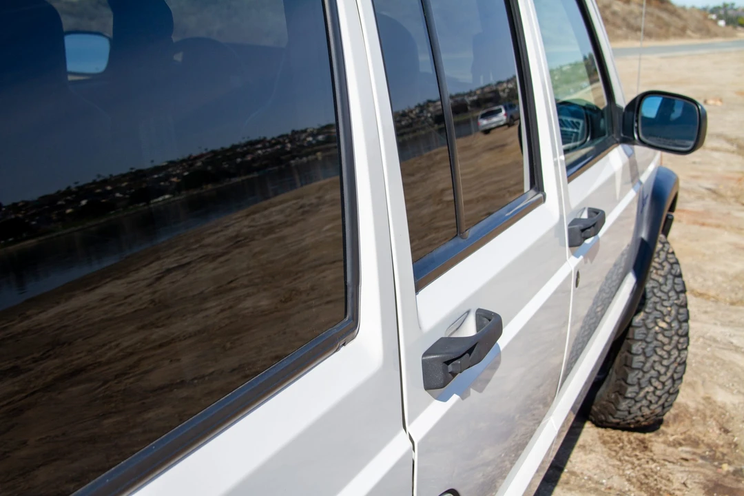 1997 Jeep XJ Cherokee - Image 28 of 31