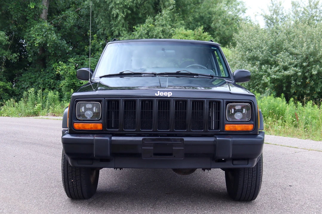 1997 Jeep XJ Cherokee - Image 3 of 31