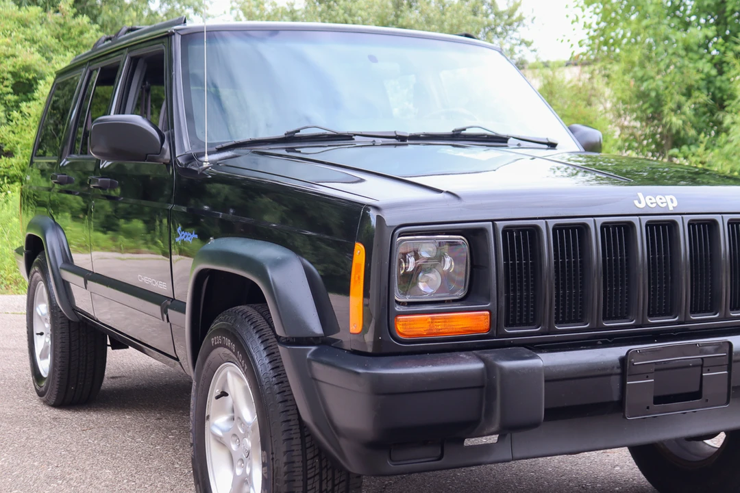 1997 Jeep XJ Cherokee - Image 13 of 31