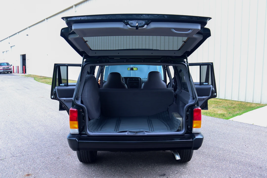 1997 Jeep XJ Cherokee - Image 11 of 31
