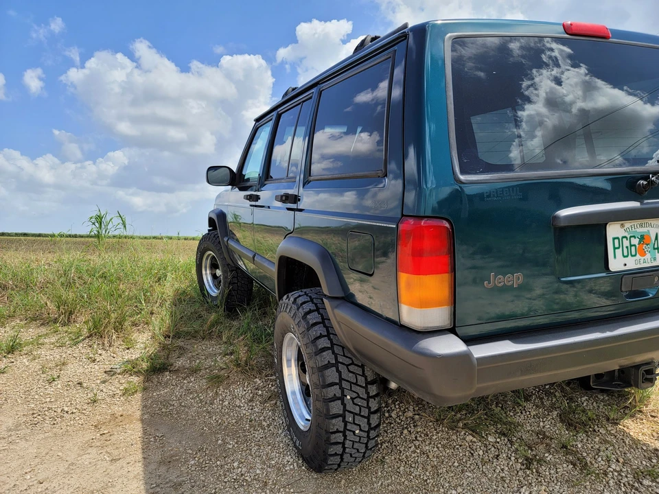 1997 Jeep XJ Cherokee - Image 20 of 31