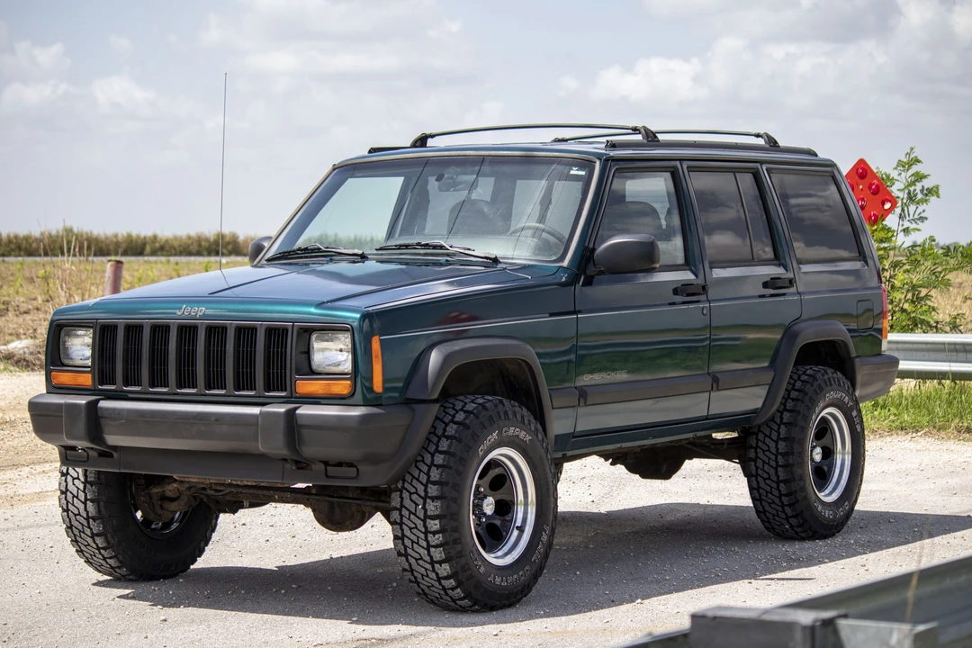 1997 Jeep XJ Cherokee - Image 4 of 31