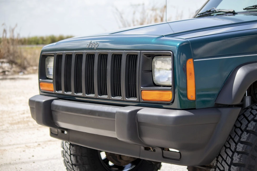 1997 Jeep XJ Cherokee - Image 22 of 31
